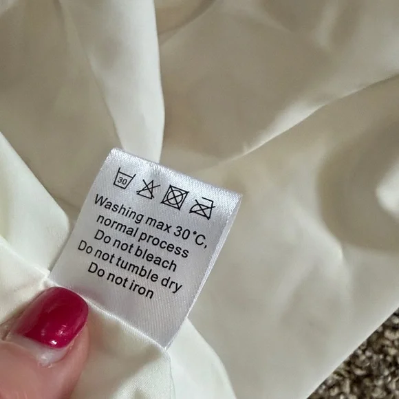 Chic Cream Maxi Skirt with bubble hem - M - Picture 5 of 6